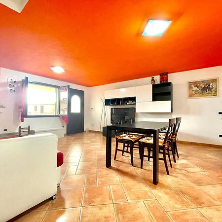 バリ・サルド Orange Houseヴィラ エクステリア 写真
