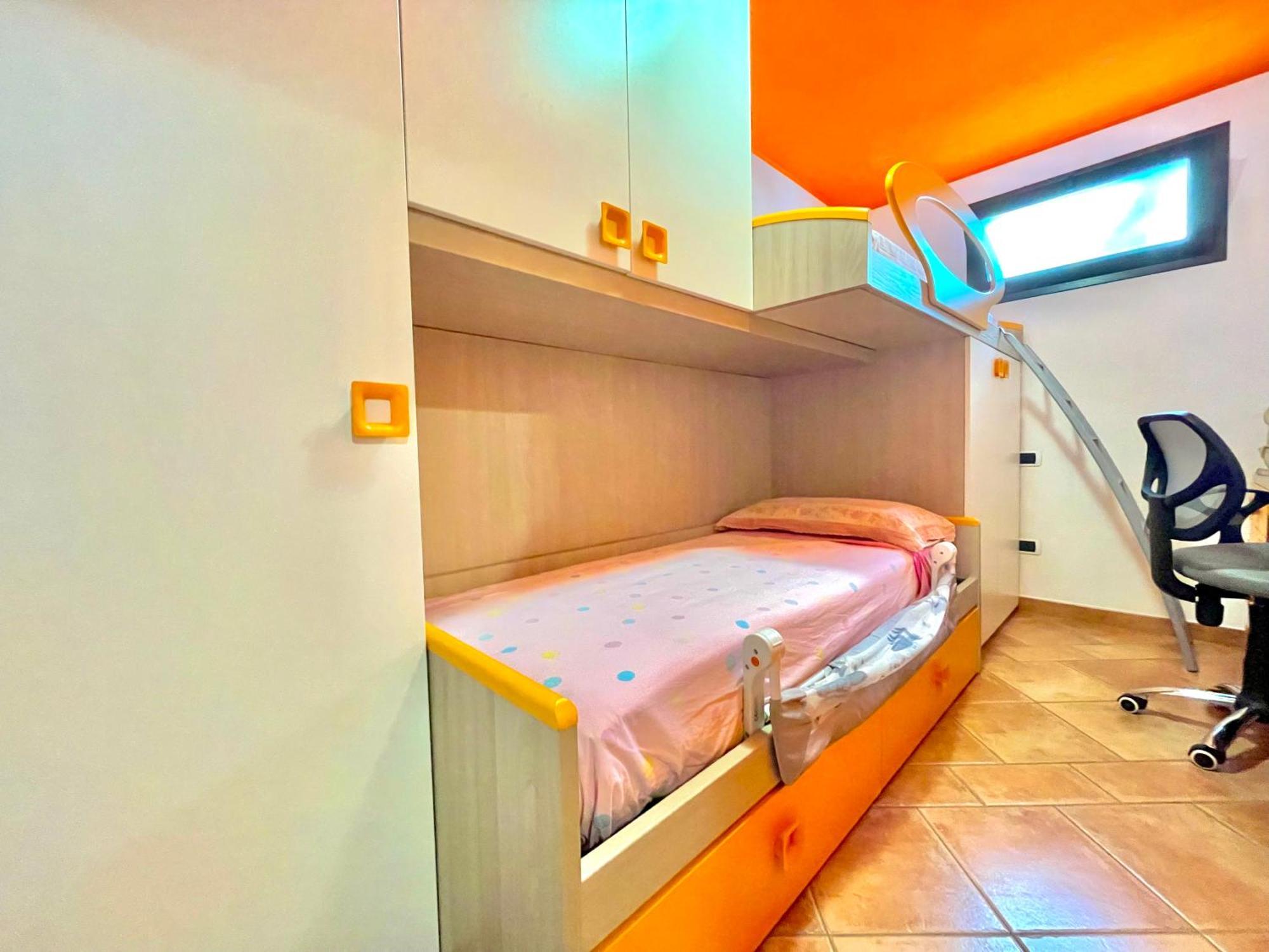 バリ・サルド Orange Houseヴィラ エクステリア 写真